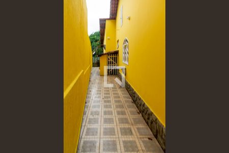 Casa para alugar com 420m², 4 quartos e 3 vagasCorredor externo