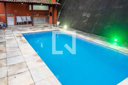 Casa para alugar com 420m², 4 quartos e 3 vagasPiscina