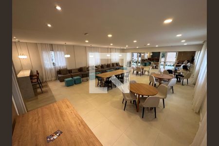 Apartamento à venda com 32m², 2 quartos e sem vaga Apartamento à venda com 32m², 2 quartos e sem vagaÁrea comum - Salão de festas