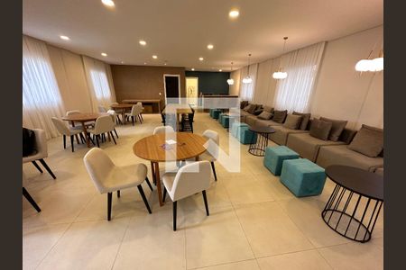 Apartamento à venda com 32m², 2 quartos e sem vaga Apartamento à venda com 32m², 2 quartos e sem vagaÁrea comum - Salão de festas
