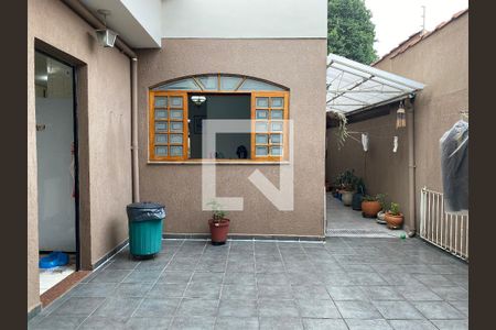 Casa à venda com 174m², 5 quartos e 2 vagas Casa à venda com 174m², 5 quartos e 2 vagasQuintal