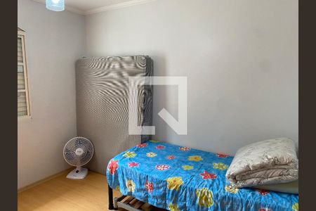 Casa à venda com 174m², 5 quartos e 2 vagas Casa à venda com 174m², 5 quartos e 2 vagasQuarto 2