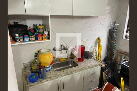 Casa à venda com 174m², 5 quartos e 2 vagas Casa à venda com 174m², 5 quartos e 2 vagasEdícula - Cozinha