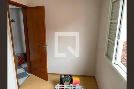 Casa à venda com 174m², 5 quartos e 2 vagas Casa à venda com 174m², 5 quartos e 2 vagasEdícula - Quarto 1