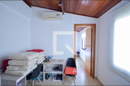 Apartamento à venda com 223m², 6 quartos e 2 vagasQuarto 4