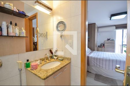 Apartamento à venda com 223m², 6 quartos e 2 vagasBanheiro da Suíte 1