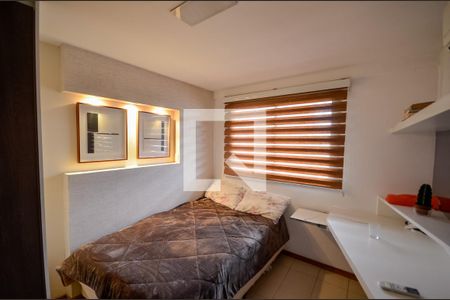 Apartamento à venda com 223m², 6 quartos e 2 vagasQuarto 3