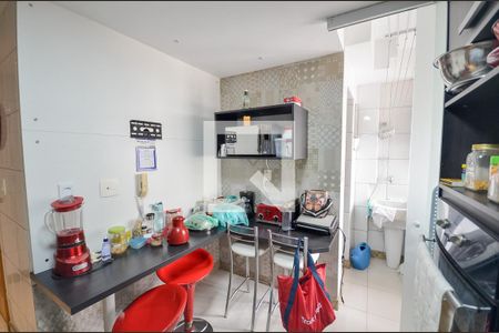 Apartamento à venda com 223m², 6 quartos e 2 vagasCozinha