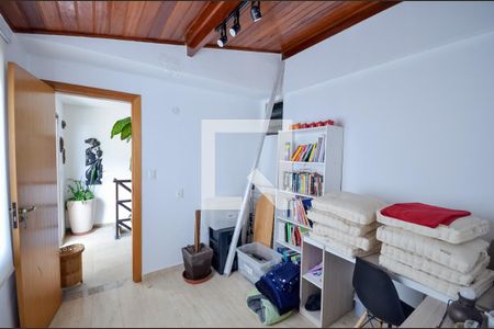 Apartamento à venda com 223m², 6 quartos e 2 vagasQuarto 4