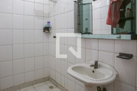 Casa à venda com 150m², 2 quartos e 2 vagasBanheiro da Suíte 1
