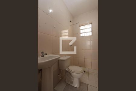 Banheiro de casa para alugar com 1 quarto, 40m² em Vila Alpina, São Paulo