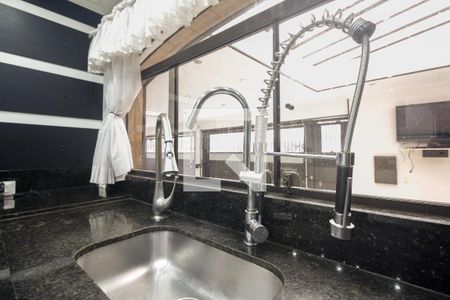 Casa à venda com 300m², 3 quartos e 4 vagasCozinha 