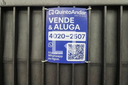 Casa à venda com 300m², 3 quartos e 4 vagasFachada 