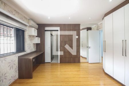 Casa à venda com 300m², 3 quartos e 4 vagasSuíte 3