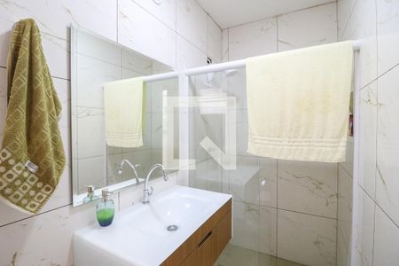 Banheiro de apartamento para alugar com 1 quarto, 30m² em Menino Deus, Porto Alegre