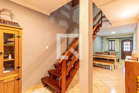 Sala de casa à venda com 4 quartos, 250m² em Conjunto Residencial Butanta, São Paulo