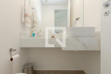 Apartamento à venda com 118m², 3 quartos e 3 vagas Apartamento à venda com 118m², 3 quartos e 3 vagasLavabo