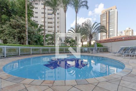 Apartamento à venda com 118m², 3 quartos e 3 vagas Apartamento à venda com 118m², 3 quartos e 3 vagasPiscina