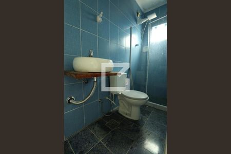 Apartamento para alugar com 100m², 2 quartos e sem vagaBanheiro