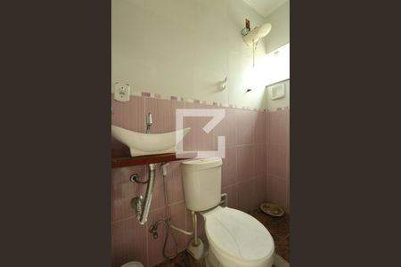 Apartamento para alugar com 100m², 2 quartos e sem vagaBanheiro da Suíte 2