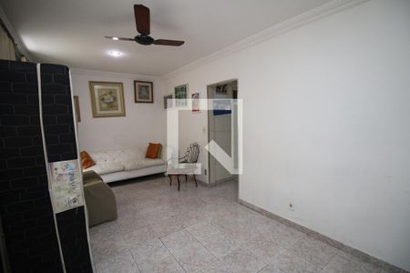 Sala de casa à venda com 4 quartos, 100m² em Bonsucesso, Rio de Janeiro