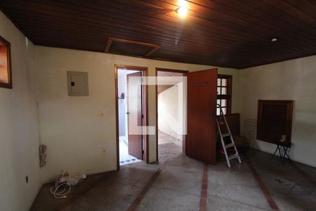 Casa à venda com 493m², 4 quartos e 5 vagasSuíte 4 - Terceiro andar