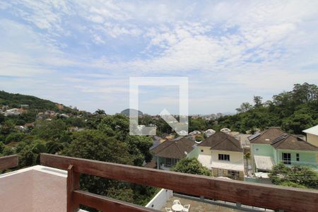 Casa à venda com 493m², 4 quartos e 5 vagasTerraço