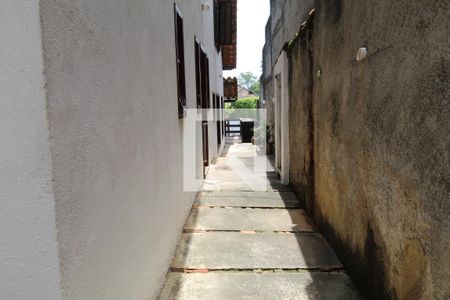 Casa à venda com 493m², 4 quartos e 5 vagasLateral da casa