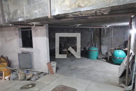 Casa à venda com 493m², 4 quartos e 5 vagasGaragem