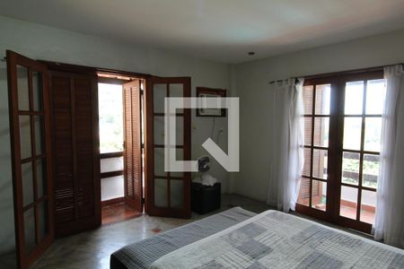 Casa à venda com 493m², 4 quartos e 5 vagasSuíte 1 - Segundo andar