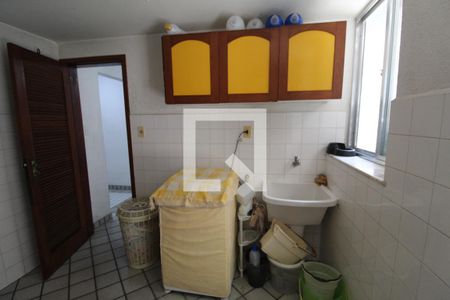 Casa à venda com 493m², 4 quartos e 5 vagasÁrea de serviço