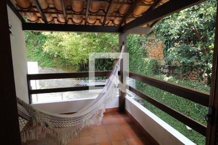 Casa à venda com 493m², 4 quartos e 5 vagasVaranda da suíte 2 - Segundo andar