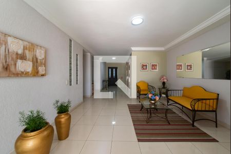 Apartamento à venda com 78m², 2 quartos e 1 vagaHall Social