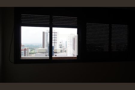 Apartamento à venda com 250m², 4 quartos e 3 vagasQuarto 2