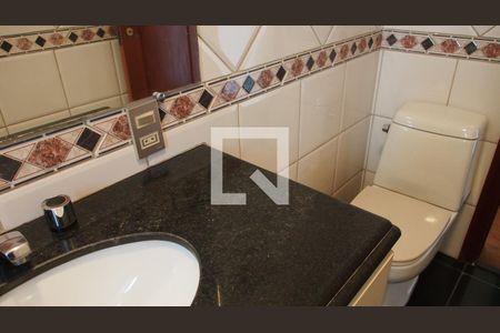 Apartamento à venda com 250m², 4 quartos e 3 vagasBanheiro