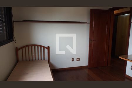 Apartamento à venda com 250m², 4 quartos e 3 vagasQuarto Suíte 1