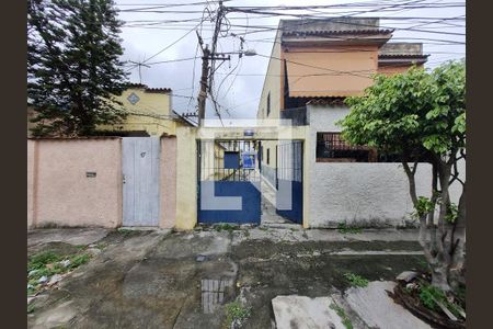Entrada de casa para alugar com 2 quartos, 59m² em Piedade, Rio de Janeiro