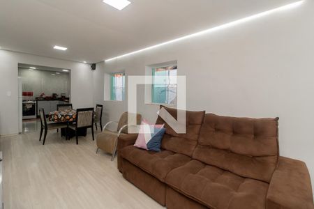 Sala de casa à venda com 2 quartos, 115m² em Vila Nhocune, São Paulo