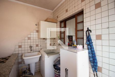 Casa à venda com 200m², 3 quartos e 6 vagasÁrea de Serviço