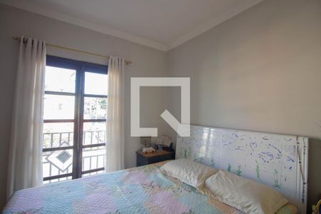 Casa à venda com 200m², 3 quartos e 6 vagasSuíte