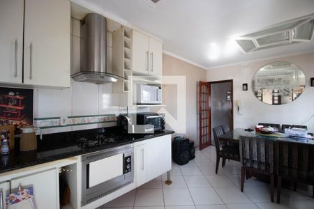 Casa à venda com 200m², 3 quartos e 6 vagasCozinha