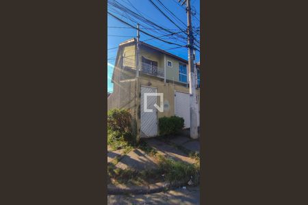 Casa à venda com 200m², 3 quartos e 6 vagasFachada