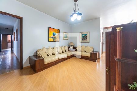 Apartamento à venda com 276m², 5 quartos e 3 vagasSala de Tv