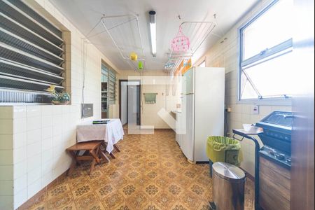 Apartamento à venda com 276m², 5 quartos e 3 vagasÁrea de Serviço