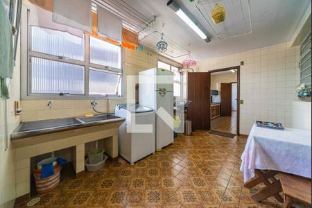 Apartamento à venda com 276m², 5 quartos e 3 vagasÁrea de Serviço