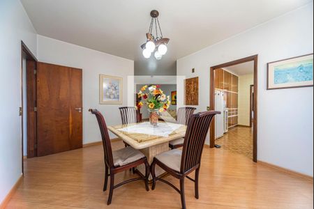 Apartamento à venda com 276m², 5 quartos e 3 vagasCopa