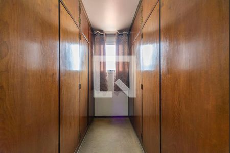 Apartamento à venda com 276m², 5 quartos e 3 vagasCloset do Quatro 4