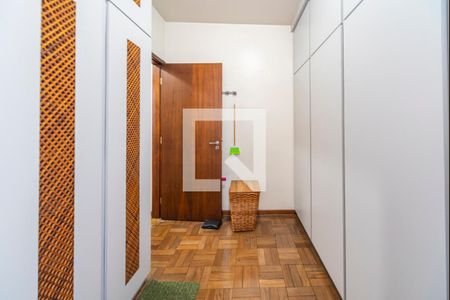 Apartamento à venda com 276m², 5 quartos e 3 vagasQuarto de Serviço 