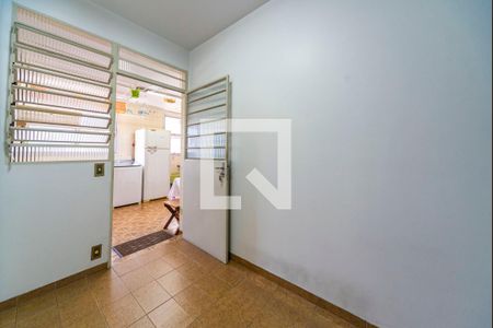 Apartamento à venda com 276m², 5 quartos e 3 vagasDespensa 
