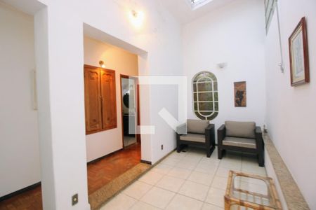 Casa à venda com 4 quartos, 364m² em Anchieta, Belo Horizonte